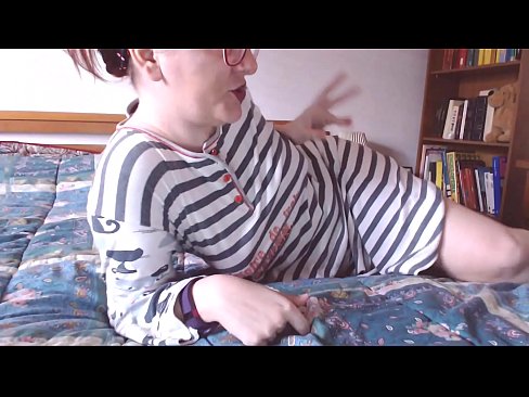 ❤️ Vezmi si tohto veľkého čierneho vtáka do úst, malá otrokyňa ️ Porno video na nás