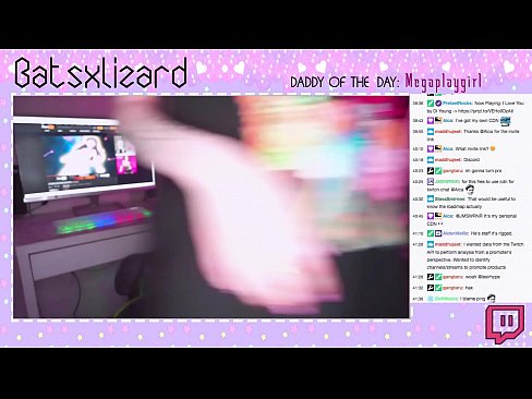 ❤️ HRÁČ ZABUDOL VYPNÚŤ STREAM A STRIEKAL V PRIAMOM PRENOSE ️ Porno video na nás