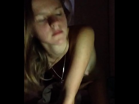 ❤️ Dievča masturbuje a vyvrcholí ️ Porno video na nás