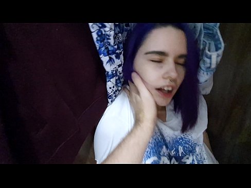 ❤️ Našiel som svoju sestru v skrini a pomohol som jej spraviť sa ️ Porno video na nás